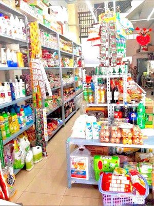 cần tiền bán gấp nhà 1 lầu 5x19 hưng nhơn gần chợ bờ ngựa sổ hồng riêng, dt cho thuê 12 triệu