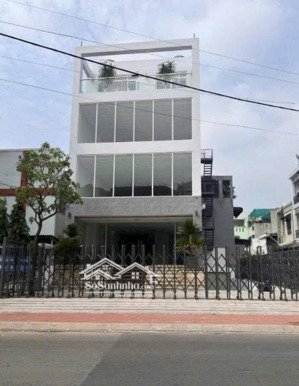 bán nhà mặt tiền cống quỳnh - dt: 8 x 36m. công nhận: 272m2 - ctxd: hầm + 8 tầng - giá: 70 tỷ tl