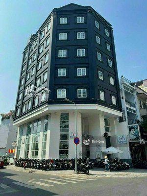 siêu dòng tiền trung tâm quận 7 tòa chdv hầm 7 tầng - dt: 10 x 30m - hđt: 240tr/th, giá: 45 tỷ