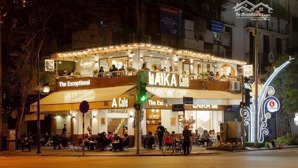 bùng nổ kinh doanh mặt tiền 20m đỉnh nhất phố giảng võ diện tích 220m2 thông sàn dễ trang trí