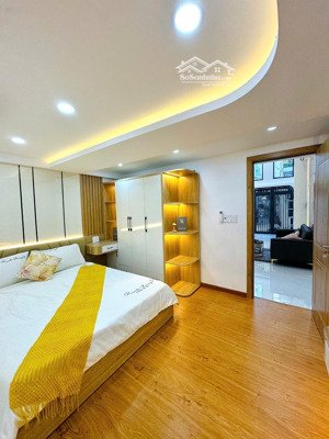 góc 2 mt đường nguyễn văn đậu, bt - vuông vức 5x24m - xe hơi vào tận nhà - 4 tầng st - giá 13,5 tỷ