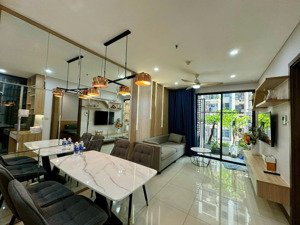 chính chủ bán gấp hoàng kim thế gia 82m2, 2pn 2wc, giá 1ty680