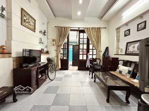 quận 3 trần quang diệu thông lê văn sỹ - 70m2 4 tầng, 2 mặt hẻm trước sau - cách mặt tiền chỉ 20m