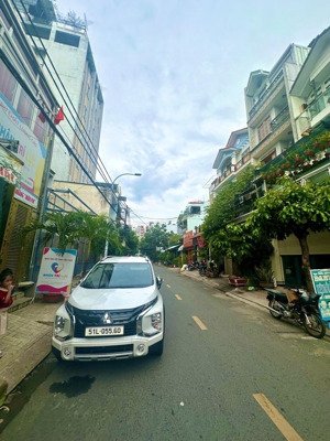 mtkd đường 12m, hương lộ 3, bình tân, nhà 2 tầng, dt 4x19, giá 7.x tỷ