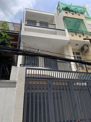 nhà mới 4 tầng (4x21) - 01 căn ra mt - 02 ô tô ngủ nhà - ko lộ giới