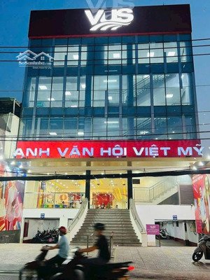 tòa nhà tại bình thạnh đầy đủ thang máy pccc đạt chuẩn