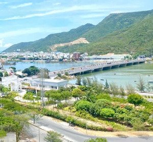 bán căn 3pn- tầng cao đông nam tầng cao giá 3,4 tỉ thấp nhất dự án