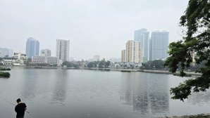 bán nhà phân lô vip giảng võ, trần huy liệu, ba đình, oto tránh vỉa hè, 4 tầng, dt 135m2, mt 11m.