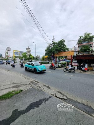 rẻ bất ngờ - đối diện emart - hẻm 4m thông - dt 46 m2- ngang lớn 4.5m -2 tầng- chỉ 5.99 tỷ còn tl