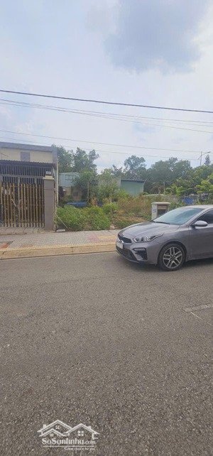 đất đep 150m ngang 6m kdc hố lang gần ngã tư liên huyên tân bình dĩ an