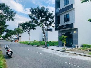 bán đất đường đa mặn đông 2, khu hải quân sát biển. vị trí đẹp, giá nhỉnh hơn 6 tỷ