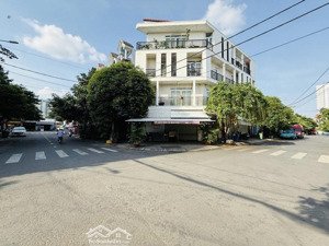 bán nhà căn góc ngã tư đường khu tô hiệu tân phú- 5 x 18- 4 tầng- vừa ở vừa sẳn dòng tiền- 13,x tỷ