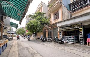 Bán nhà mặt phố Nguyễn Quý Đức, 85m2, 25 tỷ