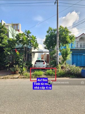 đất đẹp 4*19m - mặt tiền dường kinh doanh được. 4*19 m chỉ 2.85 tỉ.lh 
