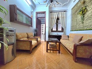 có 102! nhà phố văn cao trung tâm ba đình giá tốt chủ thiện chí