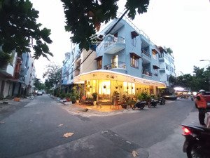 bán nhà đẹp 4 tầng đ.quang trung, gò vấp, hẻm xe tải, ngay chợ hạnh thông tây, 4x17, nhỉnh 9 tỷ