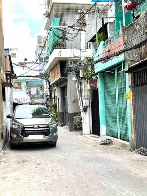 chính chủ bán nhà hxh 4 tầng đinh tiên hoàng bình thạnh 60m2 đã có sẵn dòng tiền chỉ 8.x tỉ