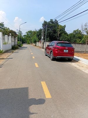 bán đất cổ đông sơn tây gần trường lục quân.đầy đủ mọi công năng cho nhà đầu tư