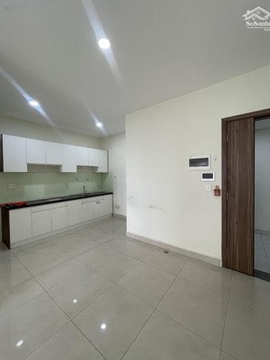 căn hộ topaz elite 85m2 3 phòng ngủ 2wc ngay trên toà aeon tạ quang bửu q8 4.05 tỷ