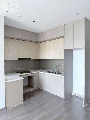 Chính chủ bán căn 2PN + 1, dt 70m2 View Vịnh Chung cư Ruby tại Cao Xanh, TP. Hạ Long.