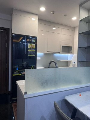 căn hộ 95m2 3pn 2wc, ban công nối dài, full nội thất đẹp, đã có sổ, giá: 5.2 tỷ full