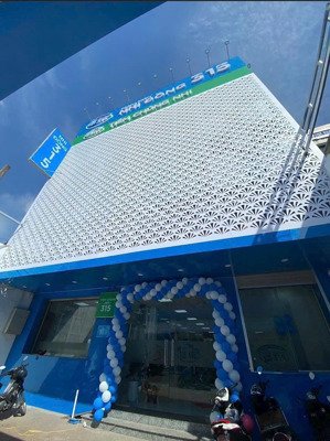 bán nhà ngang 8m mặt tiền trần hưng đạo - quận 5 - (8x20m) - 3 tầng - hđt: 180tr/th - giá: 43 tỷ