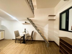 duplex thang máy gần văn lang hầm xe to cực ưu đãi chỉ từ 5tr8 liên hệ ngay 