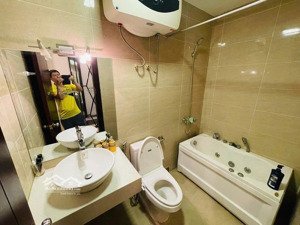 bán cc đẹp xuất sắc tại hồ gươm plaza, 3,8 tỷ, 65 m2