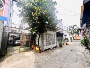 hxh3tầngnguyễn văn khối p8 gò vấp 63m2giá nhỉnh 8tỷ. mặt tiền 5m . nở hậu tà