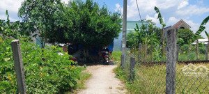 đất hòa phong 167m2 có 120m2 đất ở ngang rông rãi 10m.