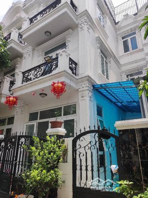 nhà 4 tầng đường hà huy giáp phường thạnh xuân, q12, dt 68m2 (5,8m x12m) hẻm ô tô 6,3 tỷ