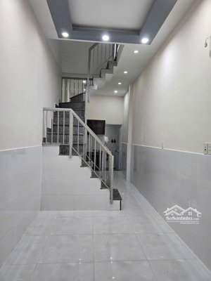 hiếm! nhà 2 tầng hẻm 6m tân phú 2pn, 2wc giá chỉ 2.5 tỷ