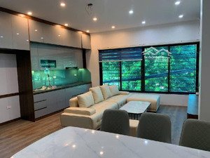 bán nhà phố hoa lâm 42m 5 tầng, ô tô tránh, kinh doanh, gần big c long biên