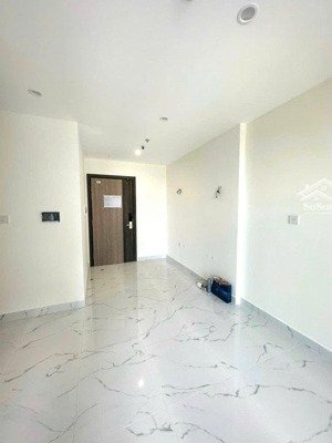 shock! bán nhanh căn 2+ view hồ bơi - đông nam siêu hiếm còn sót lại!