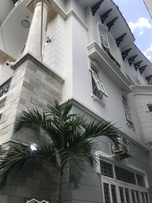 bán biệt thự ngay hoàng hoa thám, phường 7, bình thạnh (14mx17m, nở hậu 17m 3 lầu chỉ 27,9 tỷ tl)