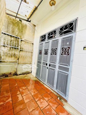 lĩnh nam 4 tầng gần phố giá tốt giá gần 5 tỷ