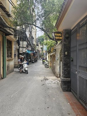 siêu phẩm nhà mới phố lê thanh nghị hai bà trưng ngõ 3 gác đỗ cửa cách ô tô 20m