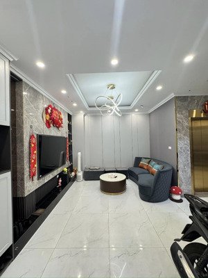 nhà siêu đẹp hoàng hoa thám - dt 56m2, mt 9m x 5 tầng thang máy ở sướng, k.doanh đỉnh. giá 18.8 tỷ.