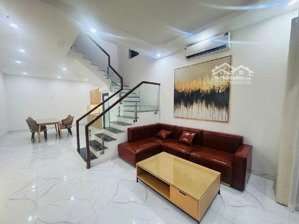 bán nhà hoàng hoa thám ba đình ngõ thông nhà thoáng dt 58 m2 nhỉnh 8 tỷ ô chờ tm - vị trí siêu đẹp