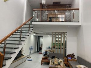 bán nhà mặt phố chùa hà, 5,2 tỷ, 100m2, chính chủ hàng hiếm tại vĩnh yên, vĩnh phúc