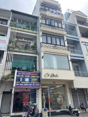 bán gấp tòa nhà 7 tầng mt khu ung văn khiêm dt 227.8m² 5,5x36m -hdt 10500$ - giá 45 tỷ