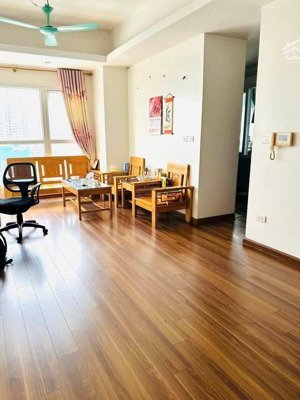 chính chủ bán căn 2pn siêu đẹp full nội thất chỉ nhỉnh 4 tỷ tỷ sổ đỏ trao tay!