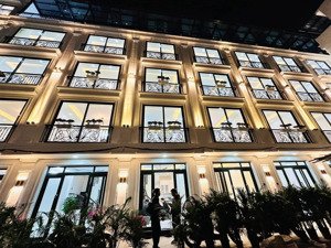 bán nhà phân lô xây mới phố dương văn bé 33m2 6.8tỷ, ngõ rộng thoáng gần phố.