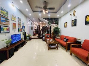 bán nhà phân lô phú diễn, vỉa hè rộng, ô tô tránh đỗ. 2 thoáng trước-sau. 56m, 15.5 tỷ