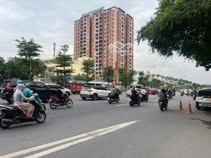 chủ cần bán gấp 100m2 -mặt tiền 14m -khu tái định cư phố trạm -ngay cầu vĩnh tuy -toà nhà diamond