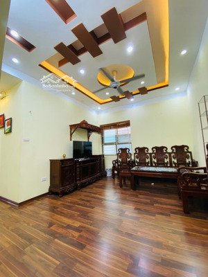 hàng hiếm! bán gấp ch 80m2, giá chỉ 3. x tỷ, 3pn, 2wc, full nội thất. lh: 