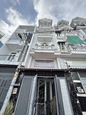 siêu phẩm phân lô - 5 tầng - hẻm xe hơi gần quang trung - 4x15 - chỉ 7.2 tỷ