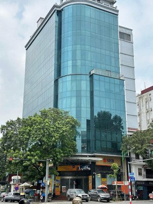 đại cồ việt - hai bà trưng.toà văn phòng cực khủng siêu đẹp,vị trí cực đắc địa đẹp nhất phố, giá rẻ