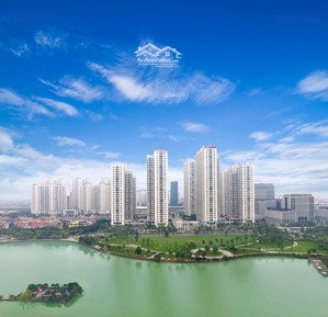 bán căn hộ tòa a6 90m2 3pn 2vs full nội thất mới xin xò. 7.45 tỷ.