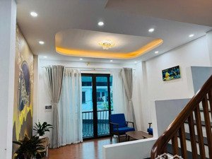 nhà đẹp tại tứ hiệp/ thanh trì 41,5 m2 giá chỉ 5,6 tỷ